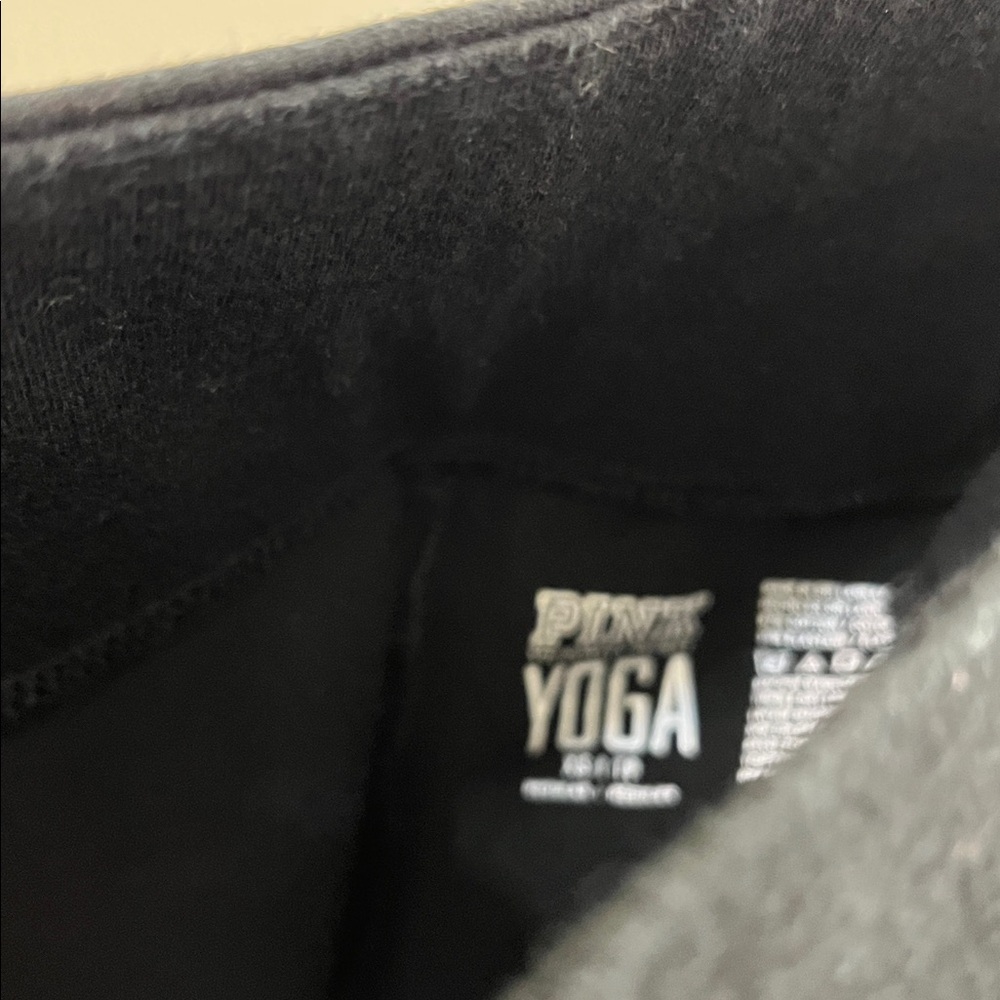 PINK Victoria's Secret Black Yoga Leggings xs - Picture 3 of 4